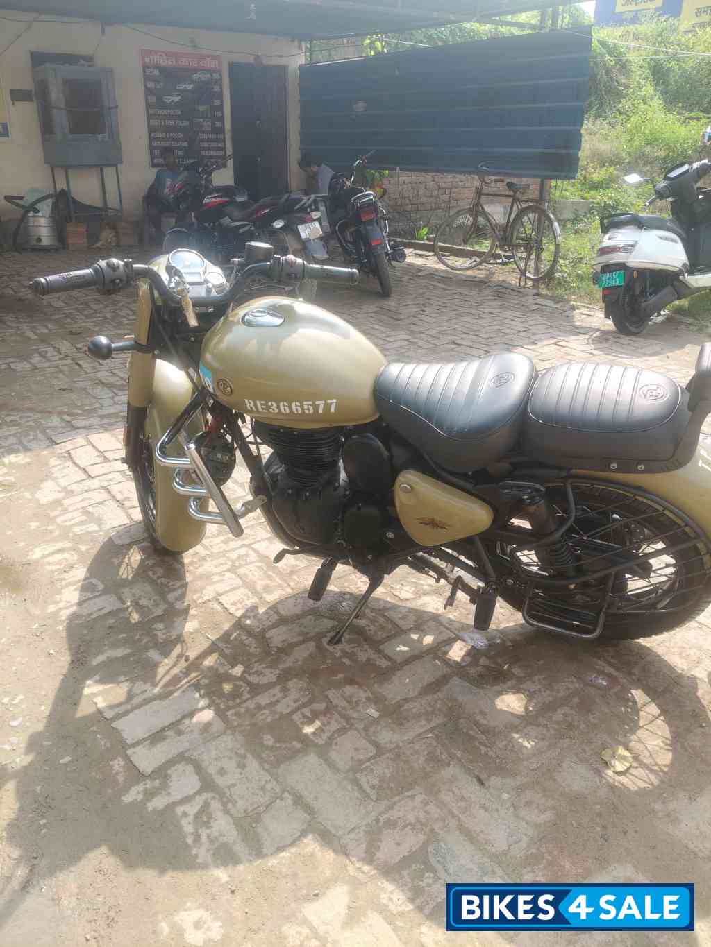 Royal Enfield Classic 350 Dual Channel BS6 Royal Enfield Classic 350 Dual Channel BS6