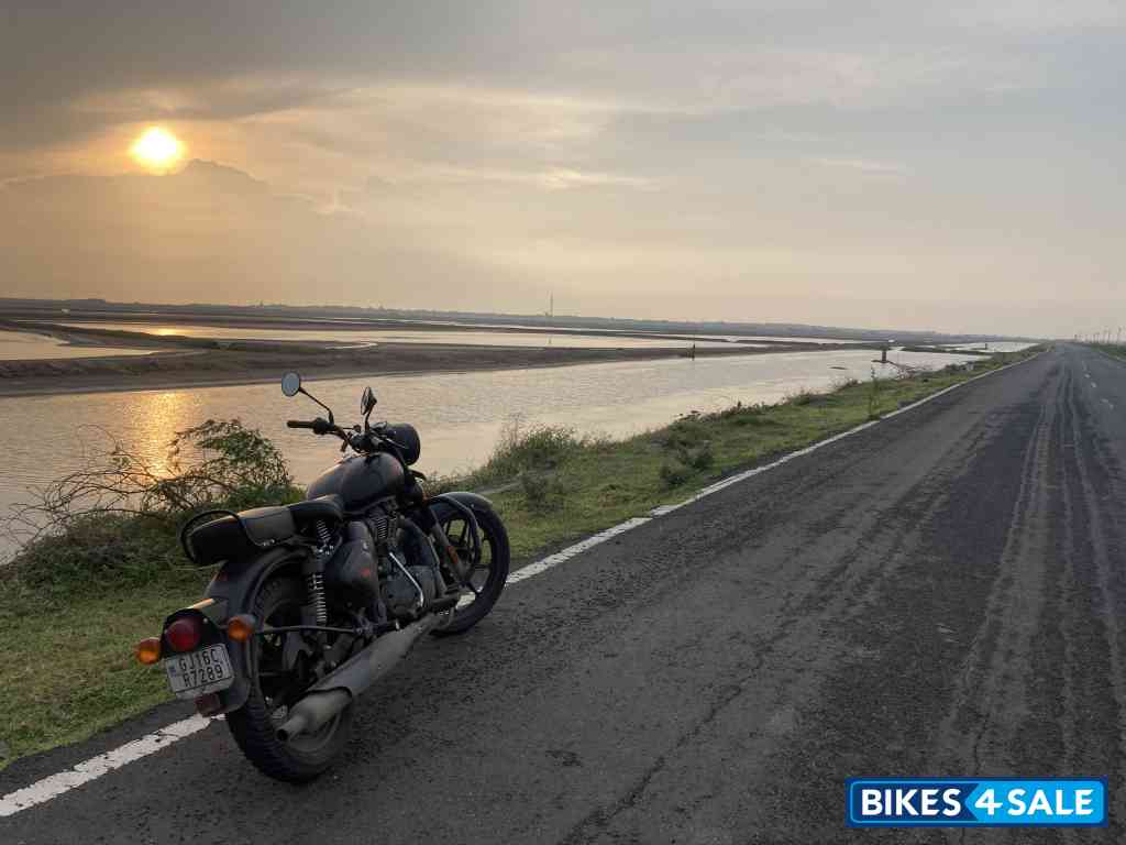 Royal Enfield Classic 350 Dual Channel BS6