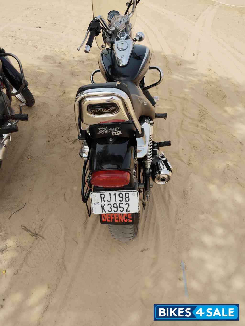 Bajaj Avenger Cruise 220 BS6 Bajaj Avenger Cruise 220 BS6