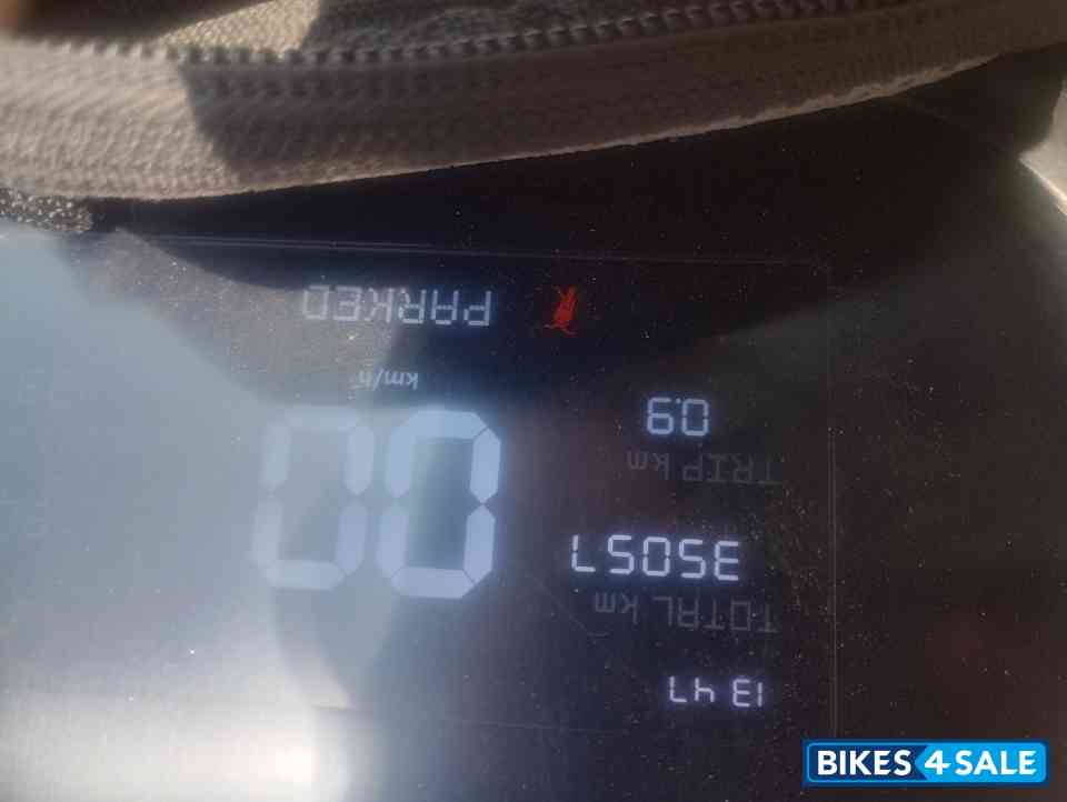 Ola S1X 4 kWh Ola S1X 4 kWh