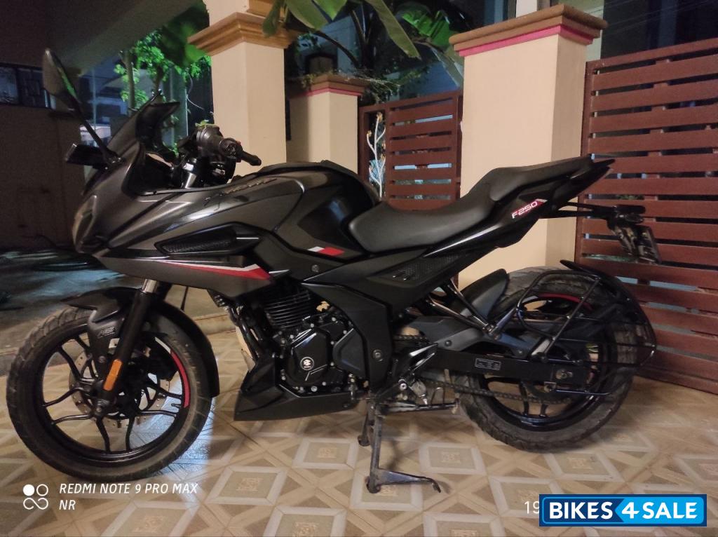 Bajaj Pulsar F250 Dual Channel ABS