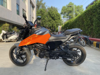 KTM Duke 250 2024