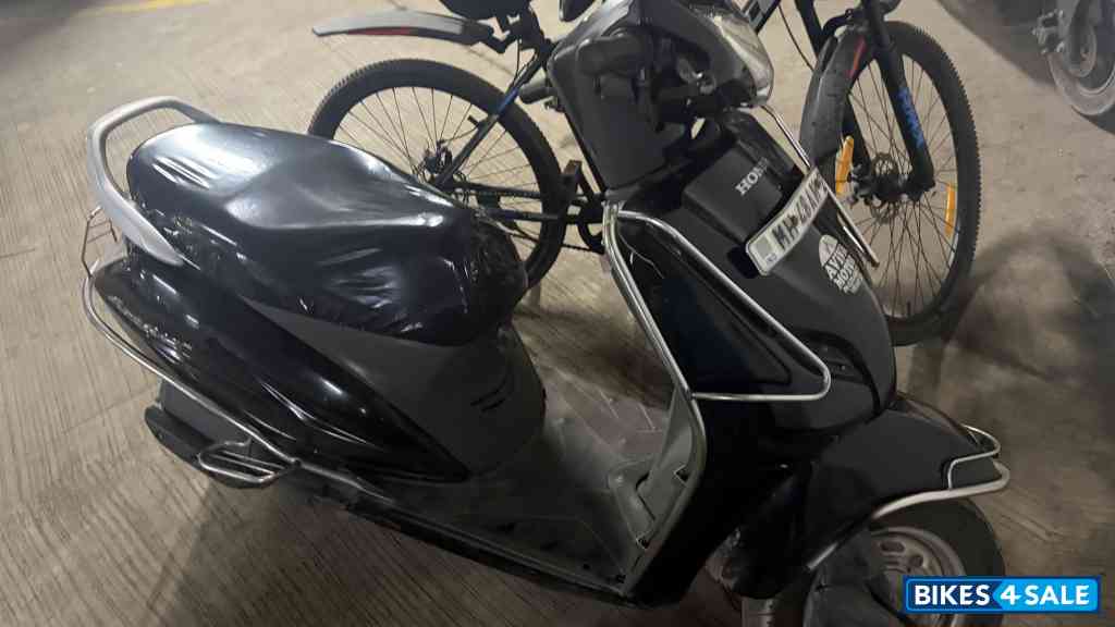 Black Honda Activa 3G Black Honda Activa 3G
