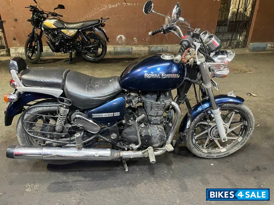 Marine Blue Royal Enfield Thunderbird 350