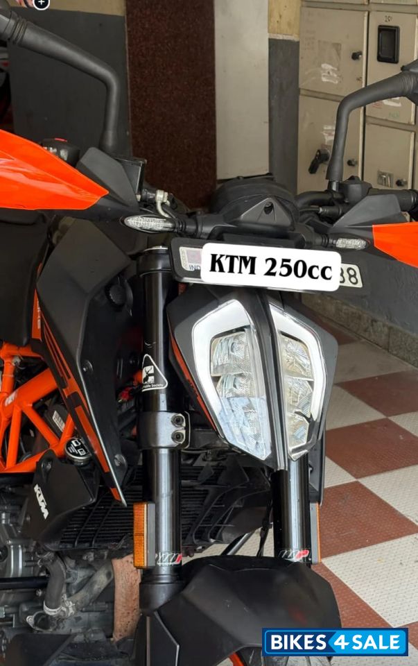 KTM Duke 250