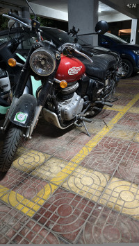 Royal Enfield Bullet 350