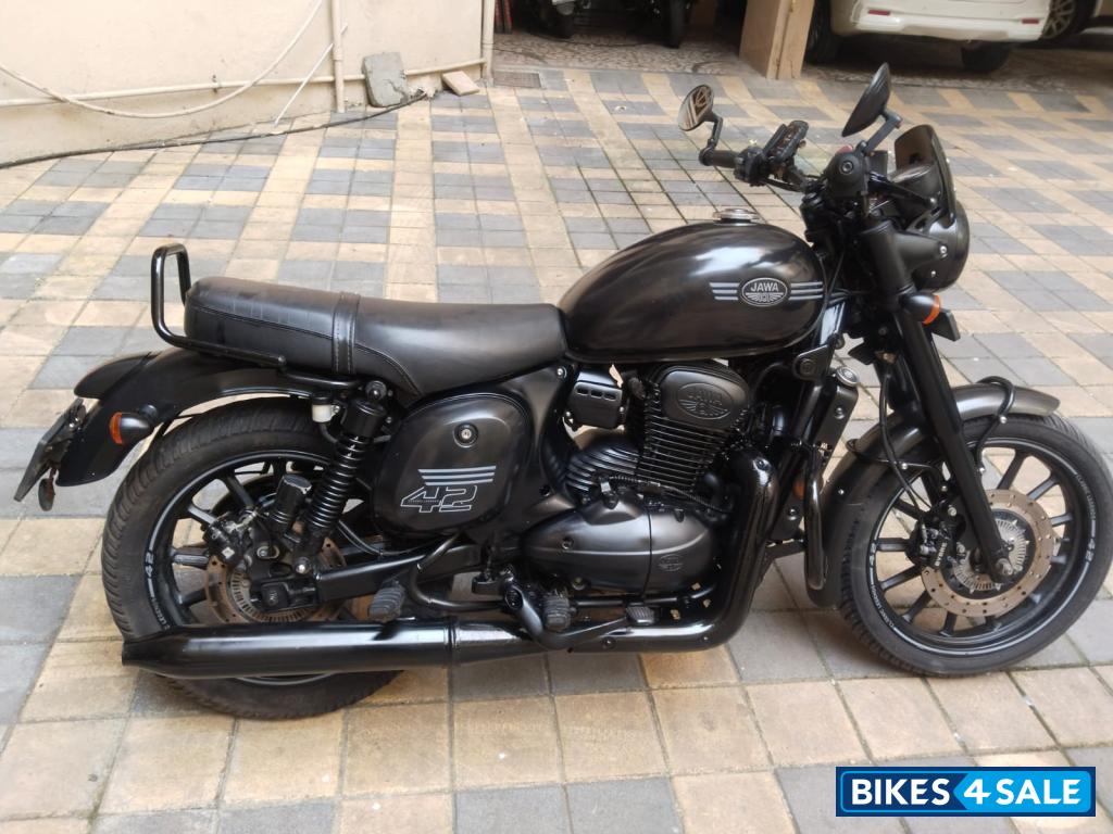 Jawa forty two