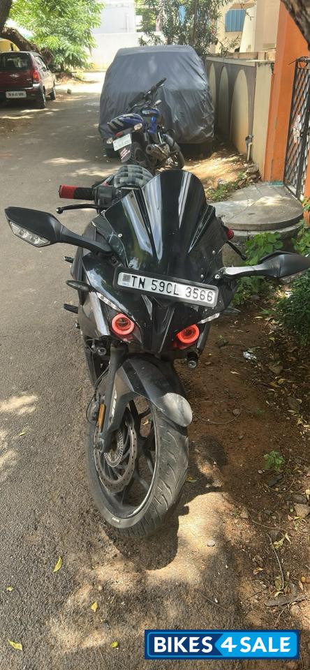 Bajaj Pulsar RS 200
