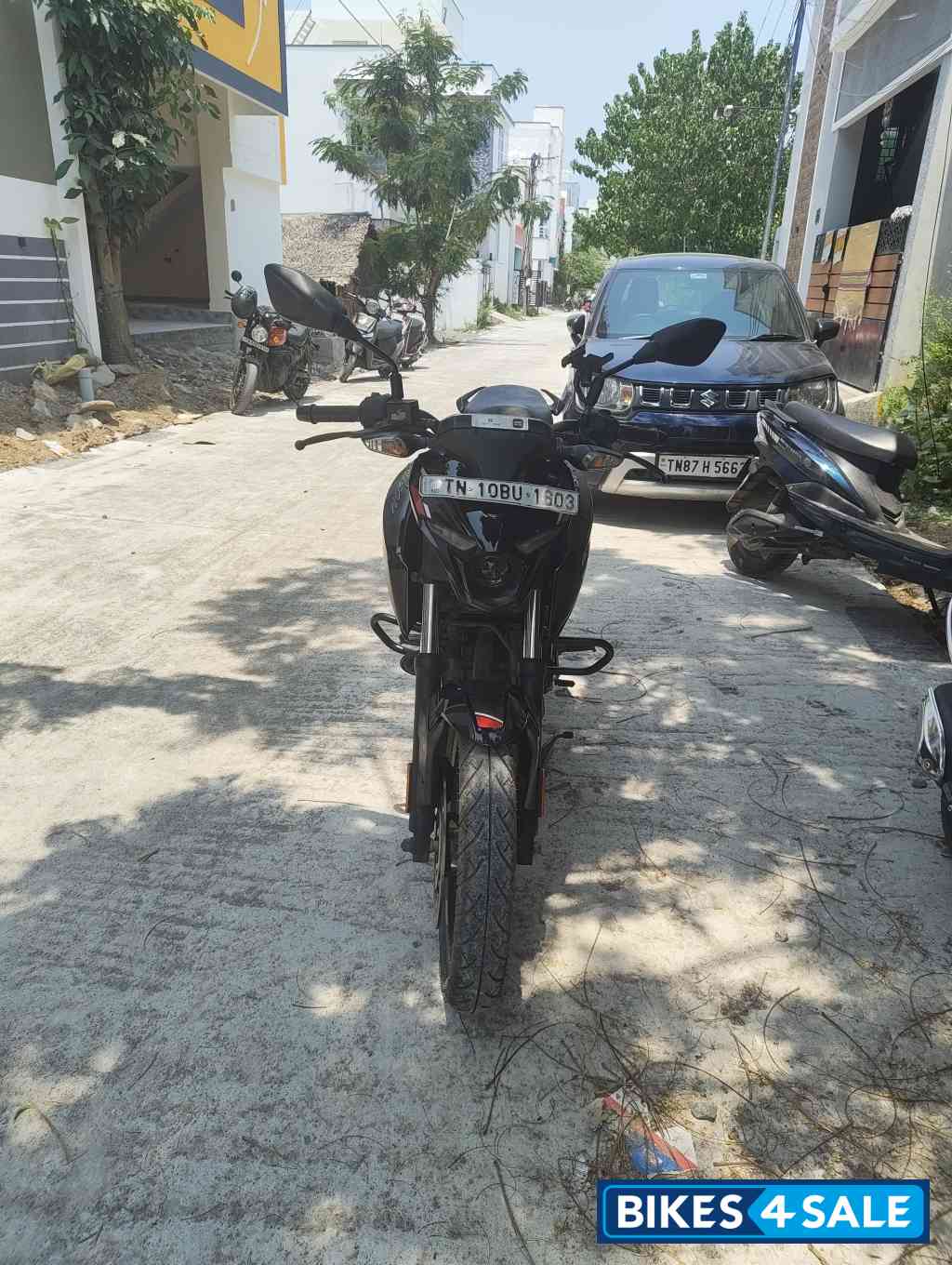 Black Bajaj Pulsar N160 Dual Channel ABS Black Bajaj Pulsar N160 Dual Channel ABS