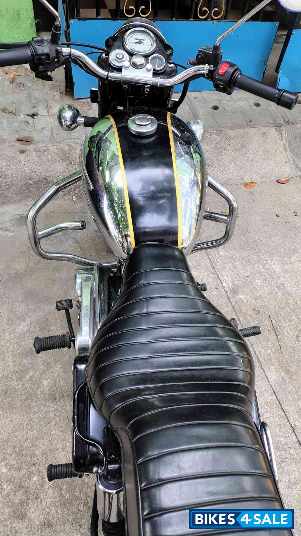 Royal Enfield Bullet Royal Enfield Bullet