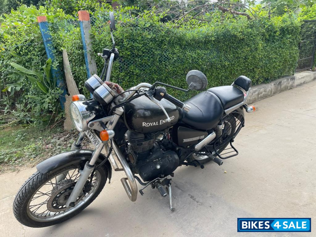 Royal Enfield Thunderbird 350 Royal Enfield Thunderbird 350