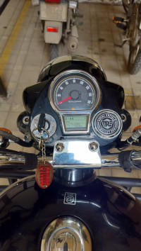 Black Royal Enfield Bullet 350 ES BS6