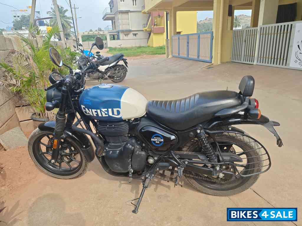 Rebel Blue Royal Enfield Hunter 350 Metro
