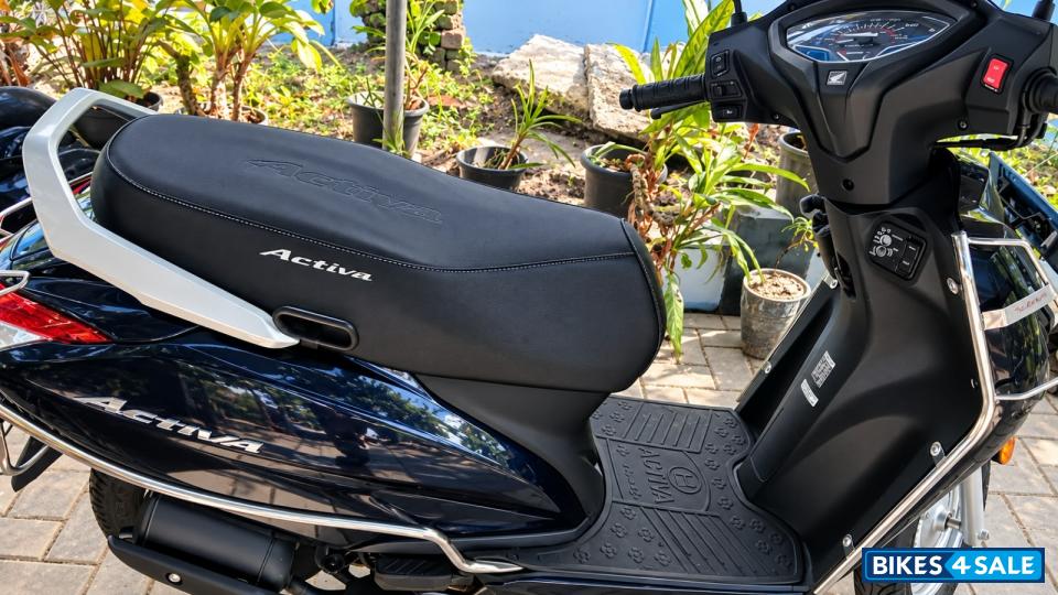 Pearl Siren Blue A Honda Activa