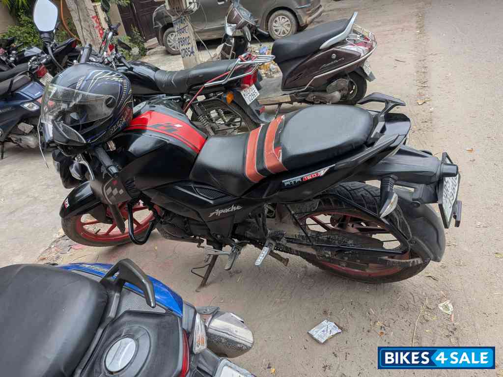 TVS Apache RTR 160 4V BS6 TVS Apache RTR 160 4V BS6