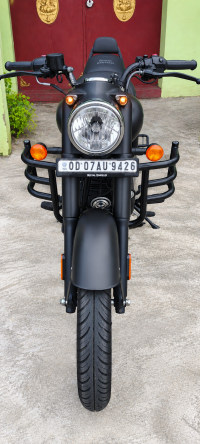 Mate Black Royal Enfield Classic Stealth Black