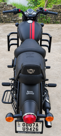 Mate Black Royal Enfield Classic Stealth Black
