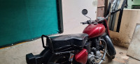 Red Royal Enfield Bullet 350