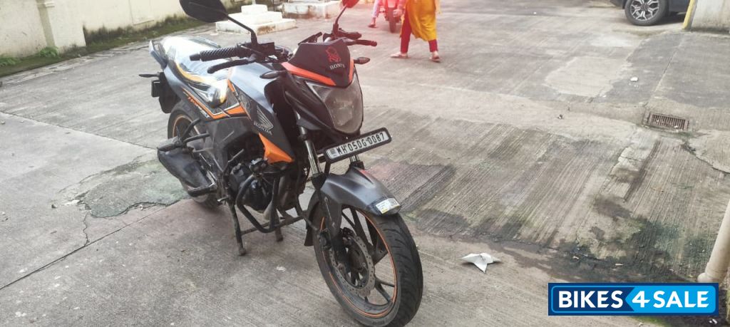 Honda CB Hornet 160R Honda CB Hornet 160R