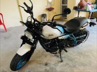 Brava Blue Royal Enfield Guerrilla 450 Flash