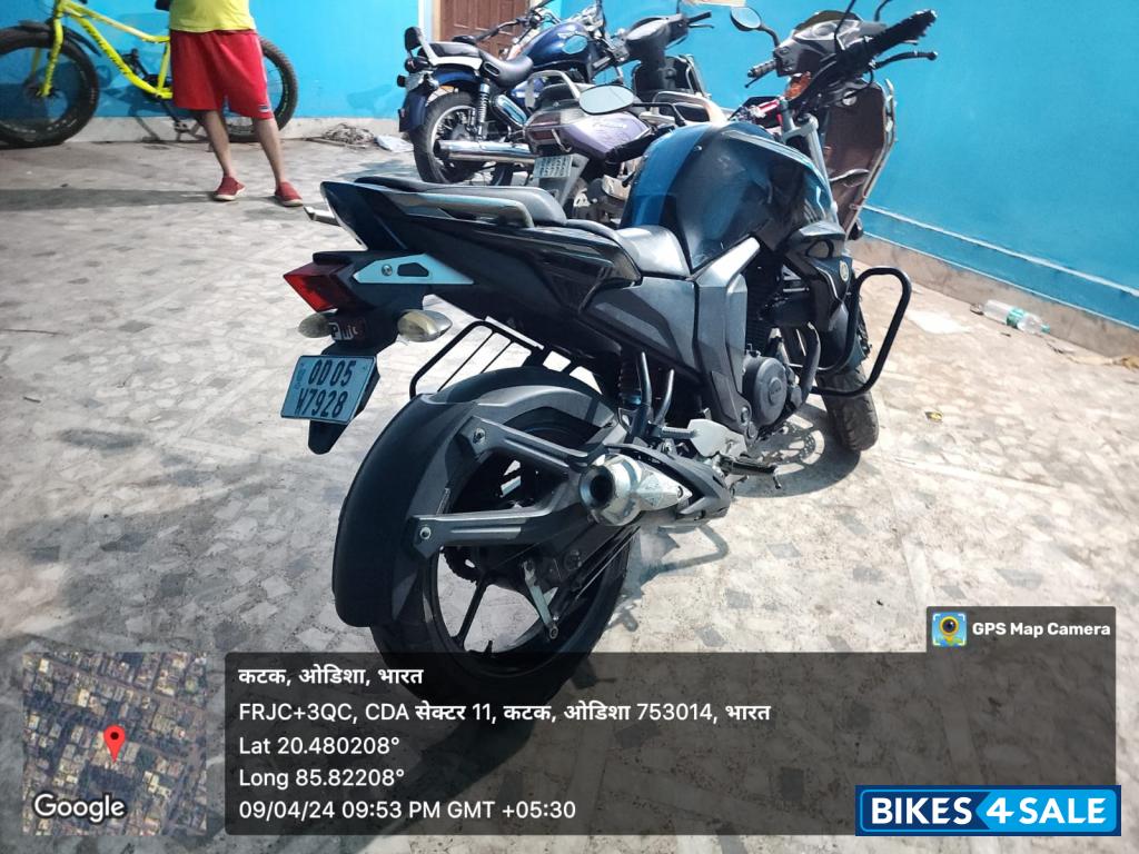Yamaha FZ-S Yamaha FZ-S