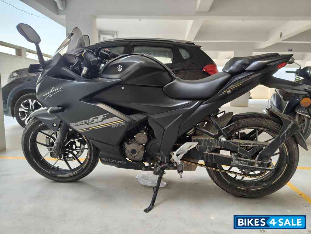 Suzuki Gixxer SF 250 BS6 Suzuki Gixxer SF 250 BS6