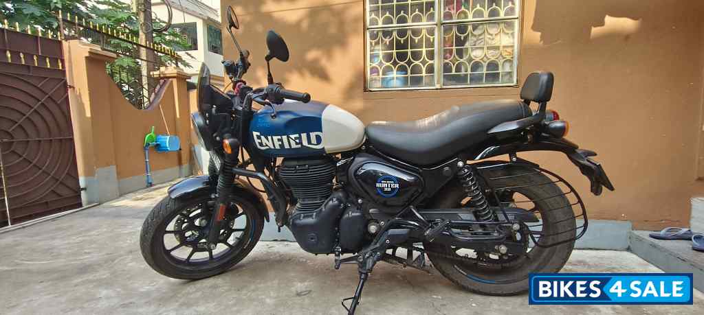 Rabel Blue Royal Enfield Hunter 350 Metro