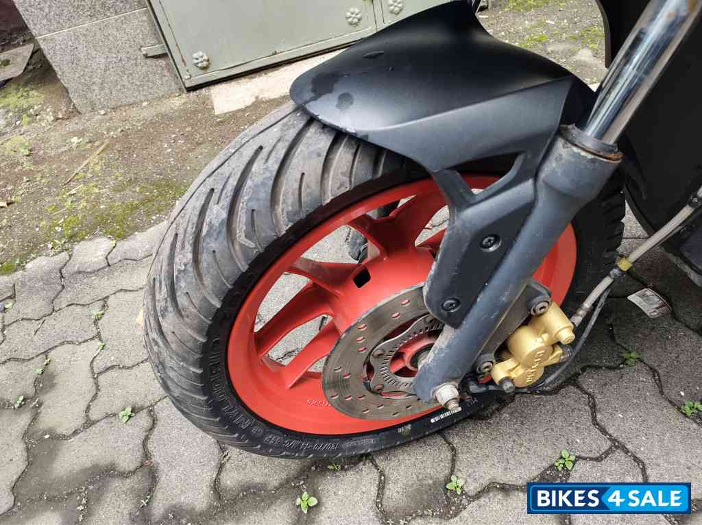 Red White Aprilia SR 160 Race ABS Red White Aprilia SR 160 Race ABS