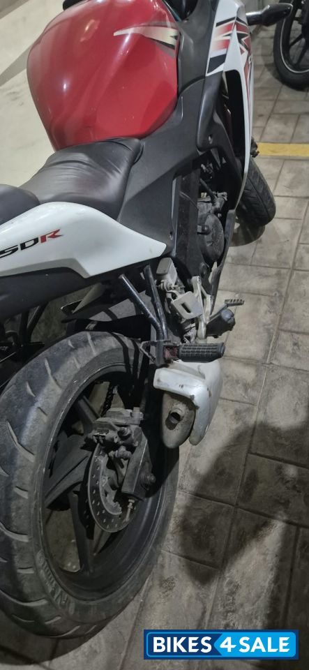 Honda CBR 150R Honda CBR 150R