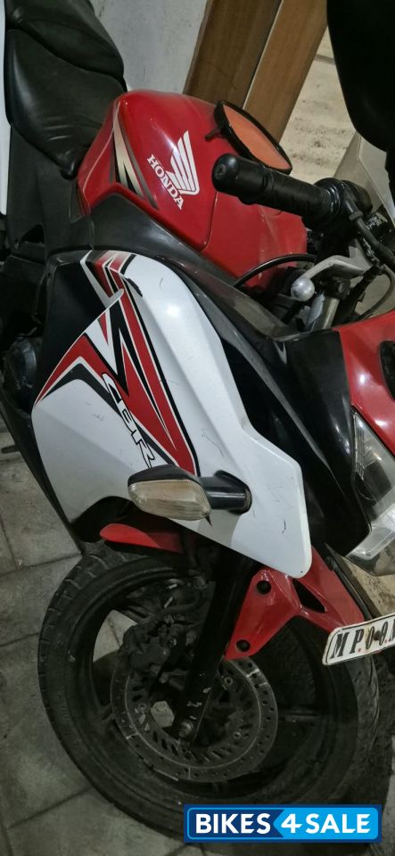 Honda CBR 150R Honda CBR 150R
