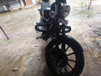 Black Bajaj Avenger Street 220