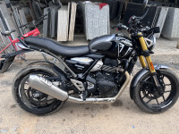 Black Triumph Speed 400
