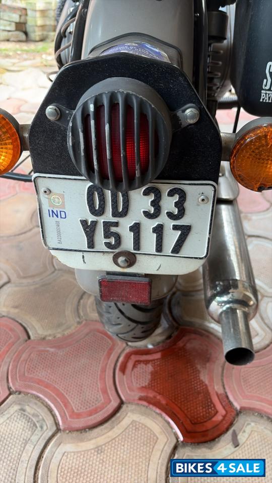 Royal Enfield Classic 350 Royal Enfield Classic 350