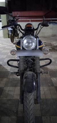 Bajaj Avenger Street 150