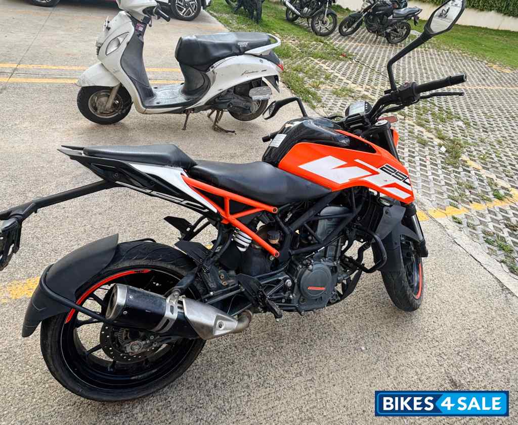 KTM Duke 250