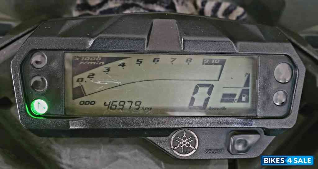 White-grey (special Edition) Yamaha Fazer FI V2