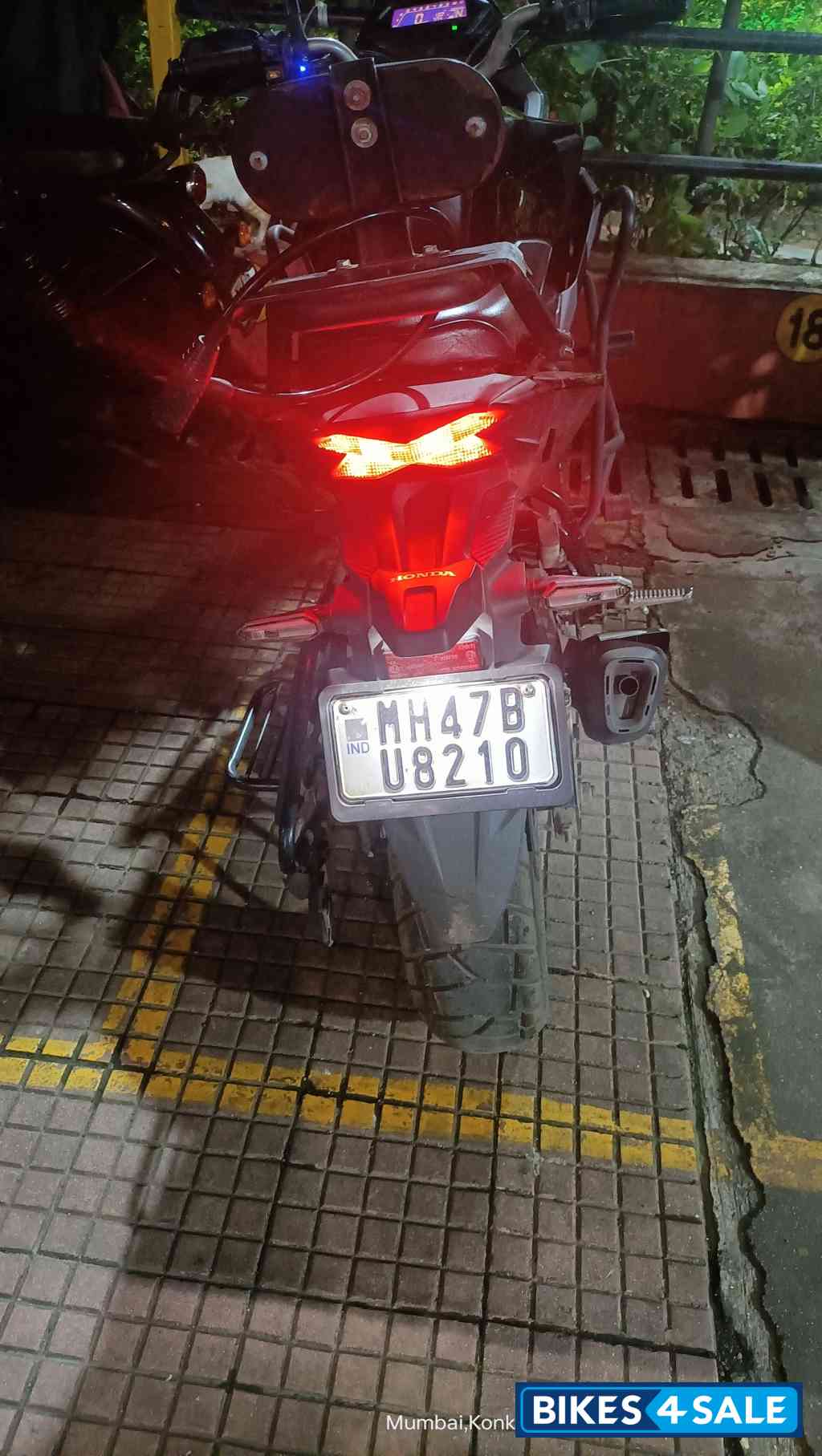 Honda CB200X