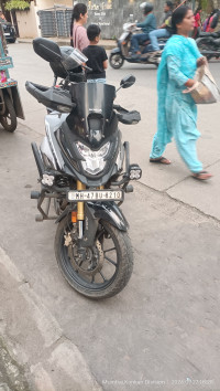 Honda CB200X