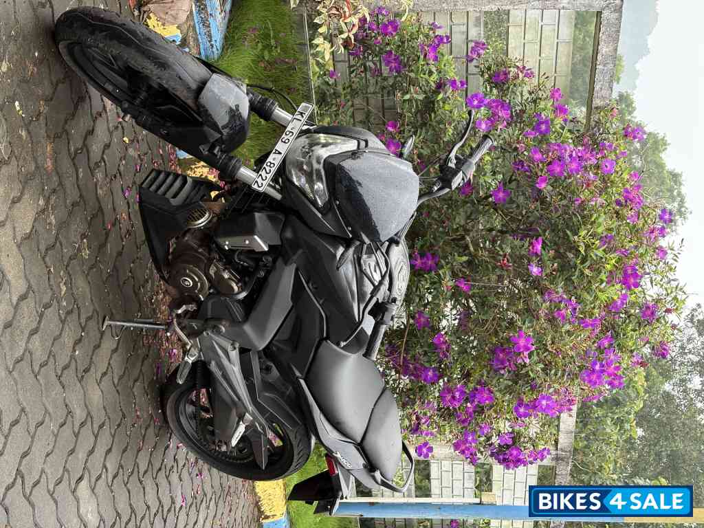 Bajaj Dominar 400