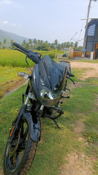 Bajaj Pulsar 125
