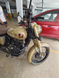 Royal Enfield Classic Desert Storm