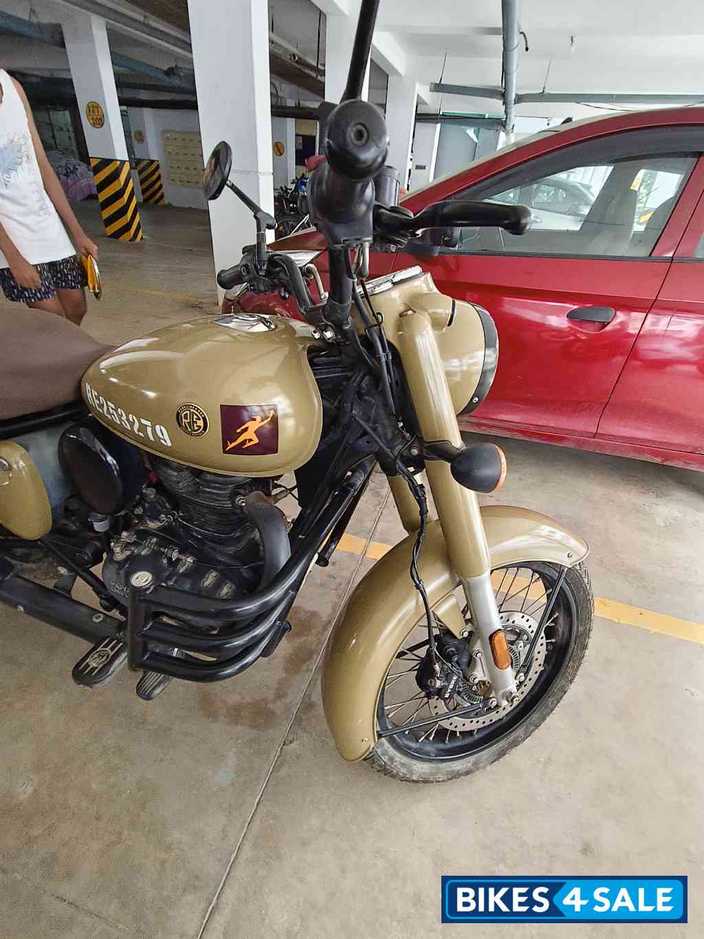 Royal Enfield Classic Desert Storm Royal Enfield Classic Desert Storm