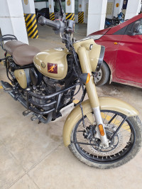 Royal Enfield Classic Desert Storm