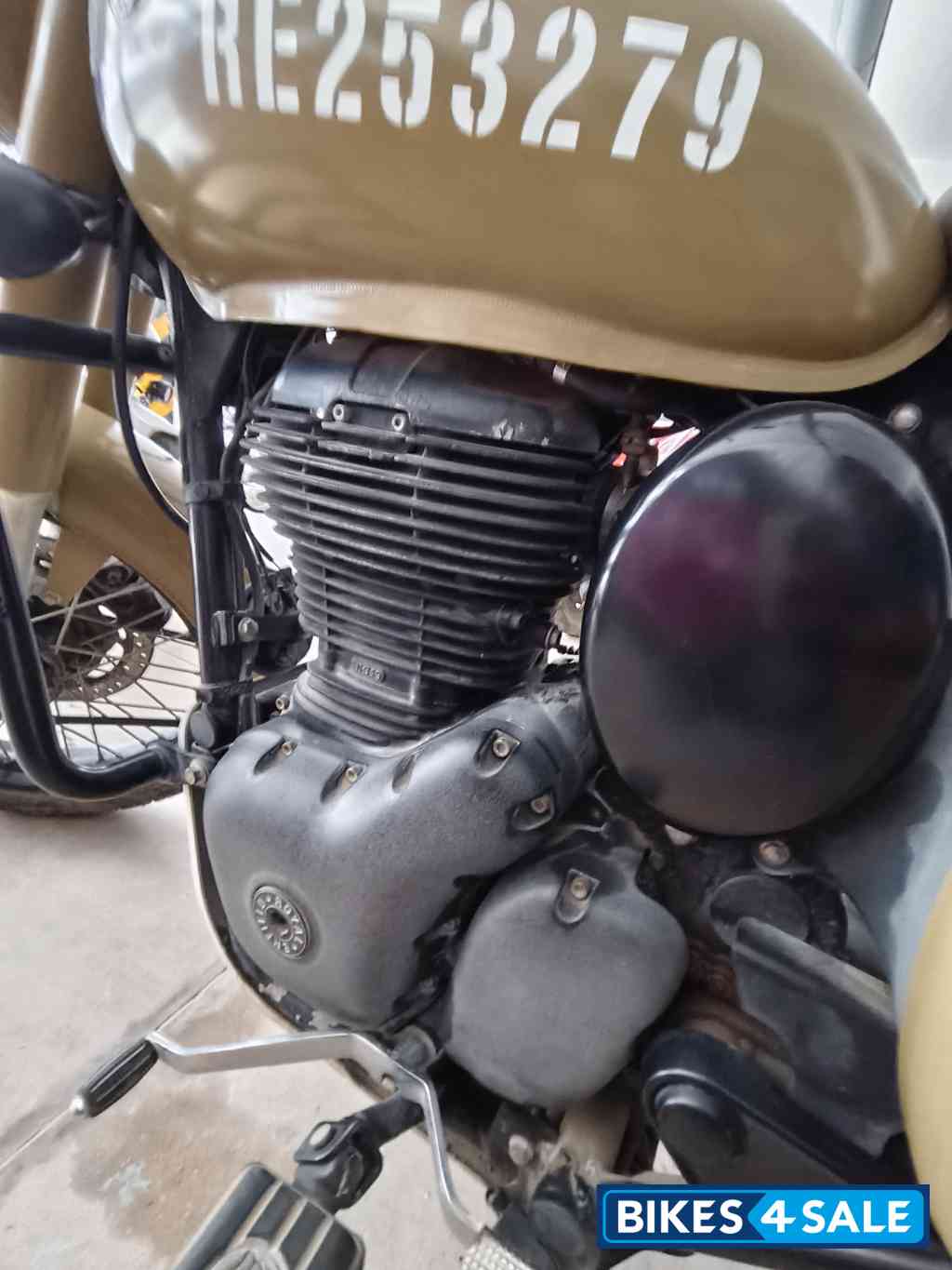 Royal Enfield Classic Desert Storm Royal Enfield Classic Desert Storm