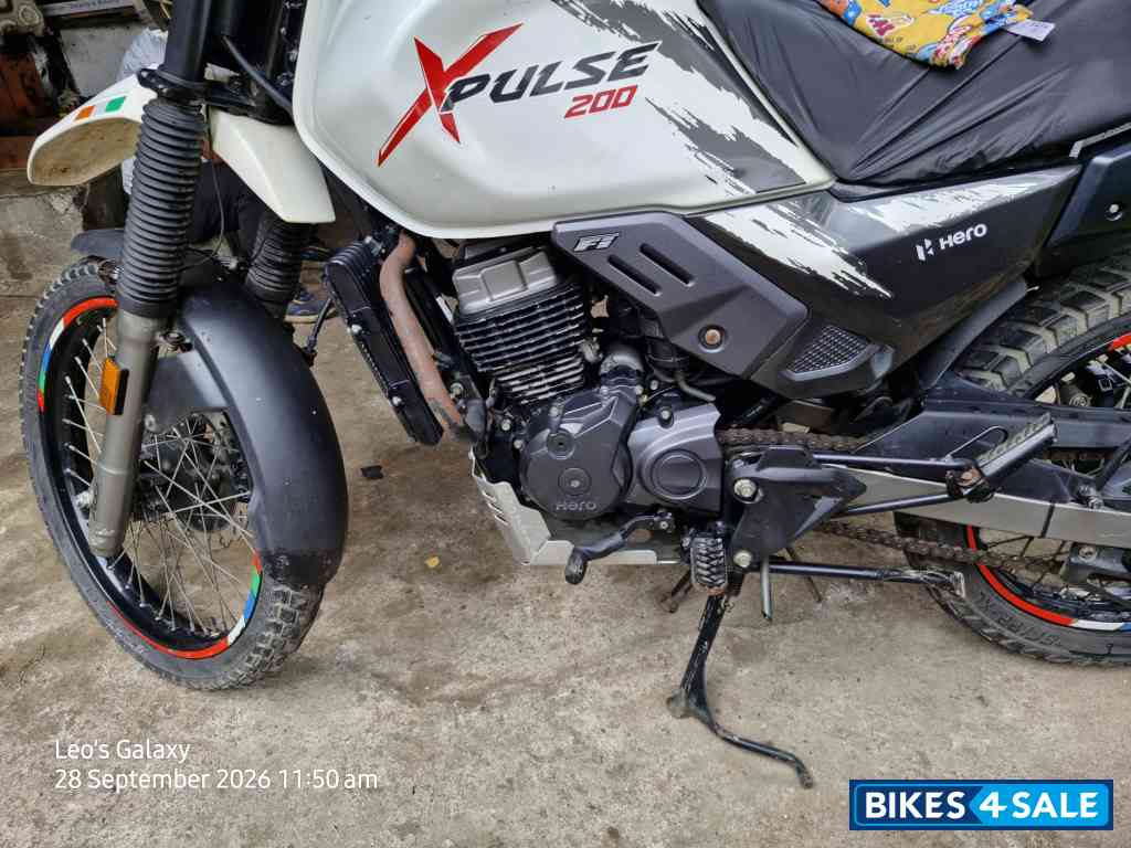 Hero XPulse 200 BS6