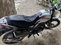 Hero XPulse 200 BS6
