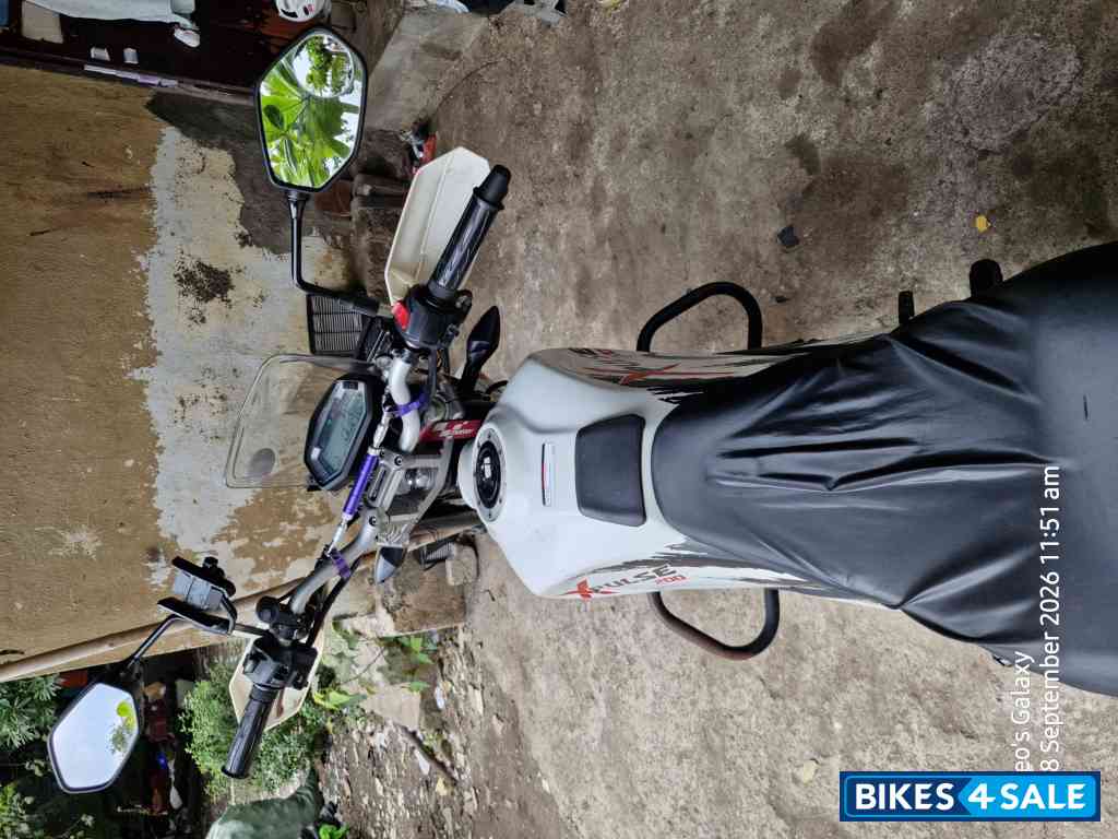 Hero XPulse 200 BS6 Hero XPulse 200 BS6