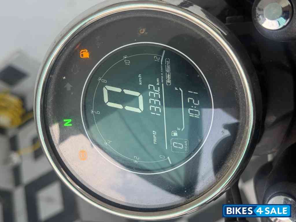 Jawa 42 Bobber Black Mirror Jawa 42 Bobber Black Mirror
