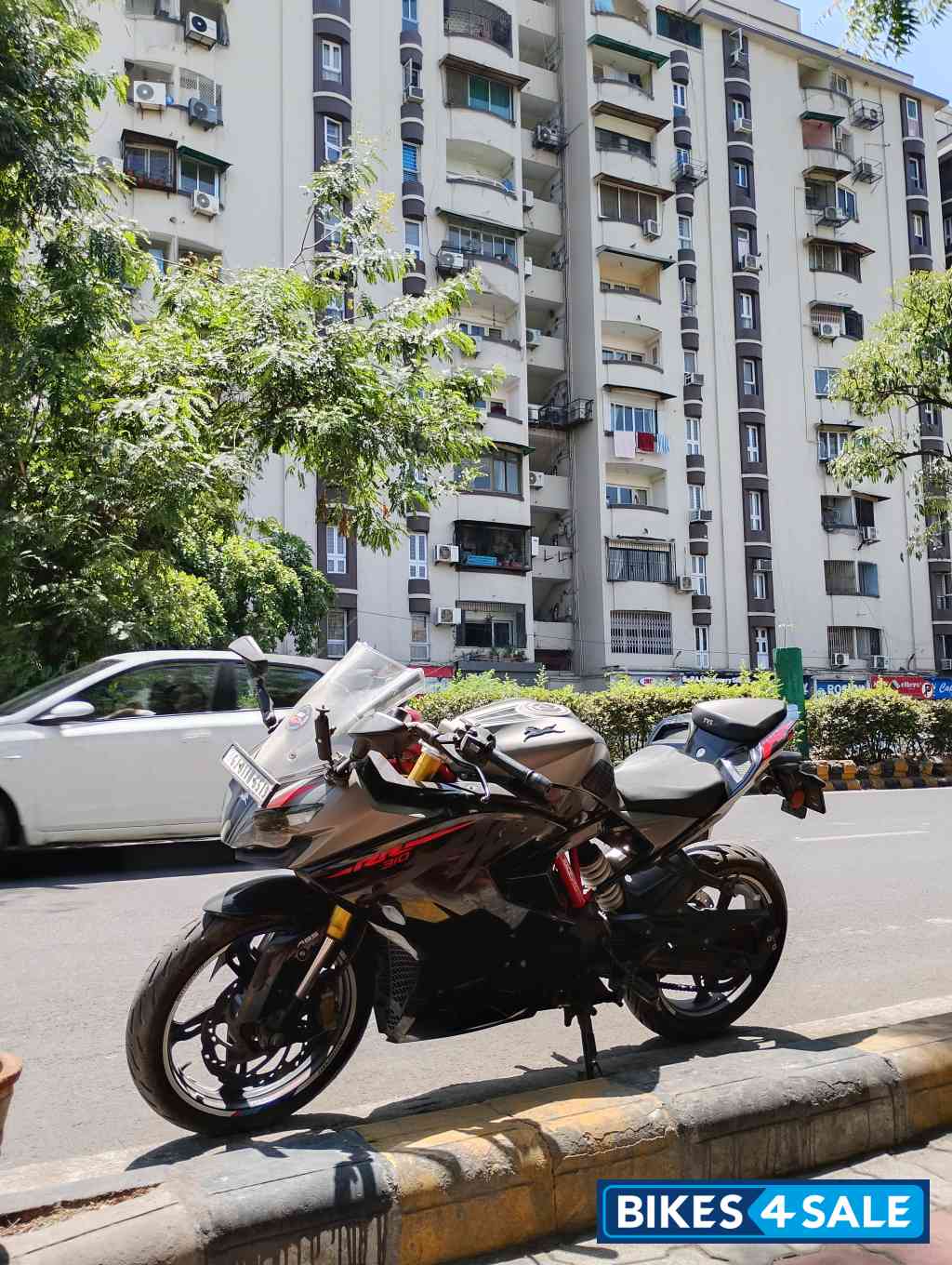 Black And Grey TVS Apache RR 310 Black And Grey TVS Apache RR 310