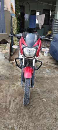 Red Bajaj Pulsar 150